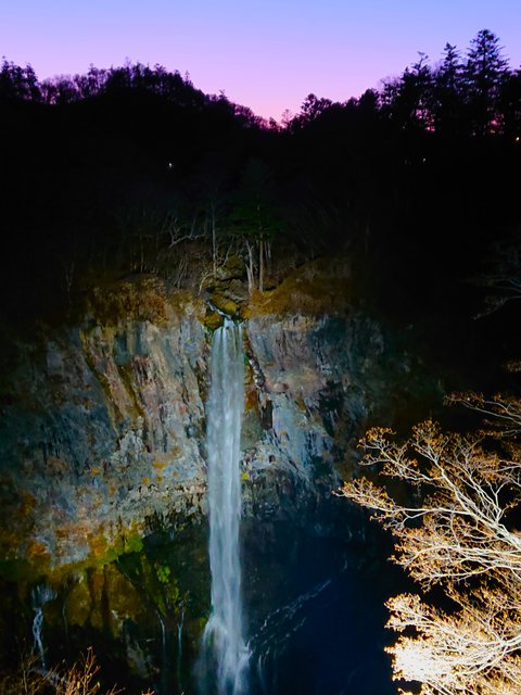 711�� ���C�g�A�b�v�،��Ɠ��v�̓V�̃V���[ 01_�[�Ă��̏���17��00��